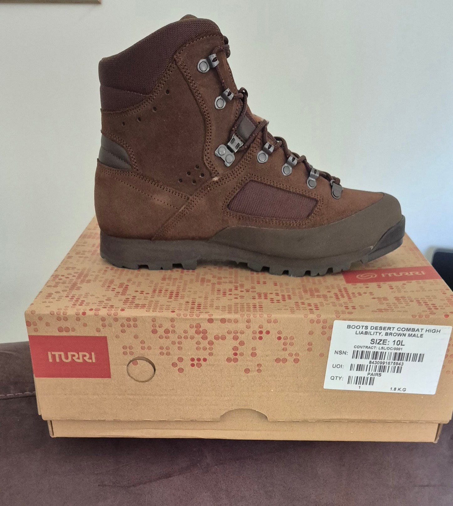 Itturi size 10L boots