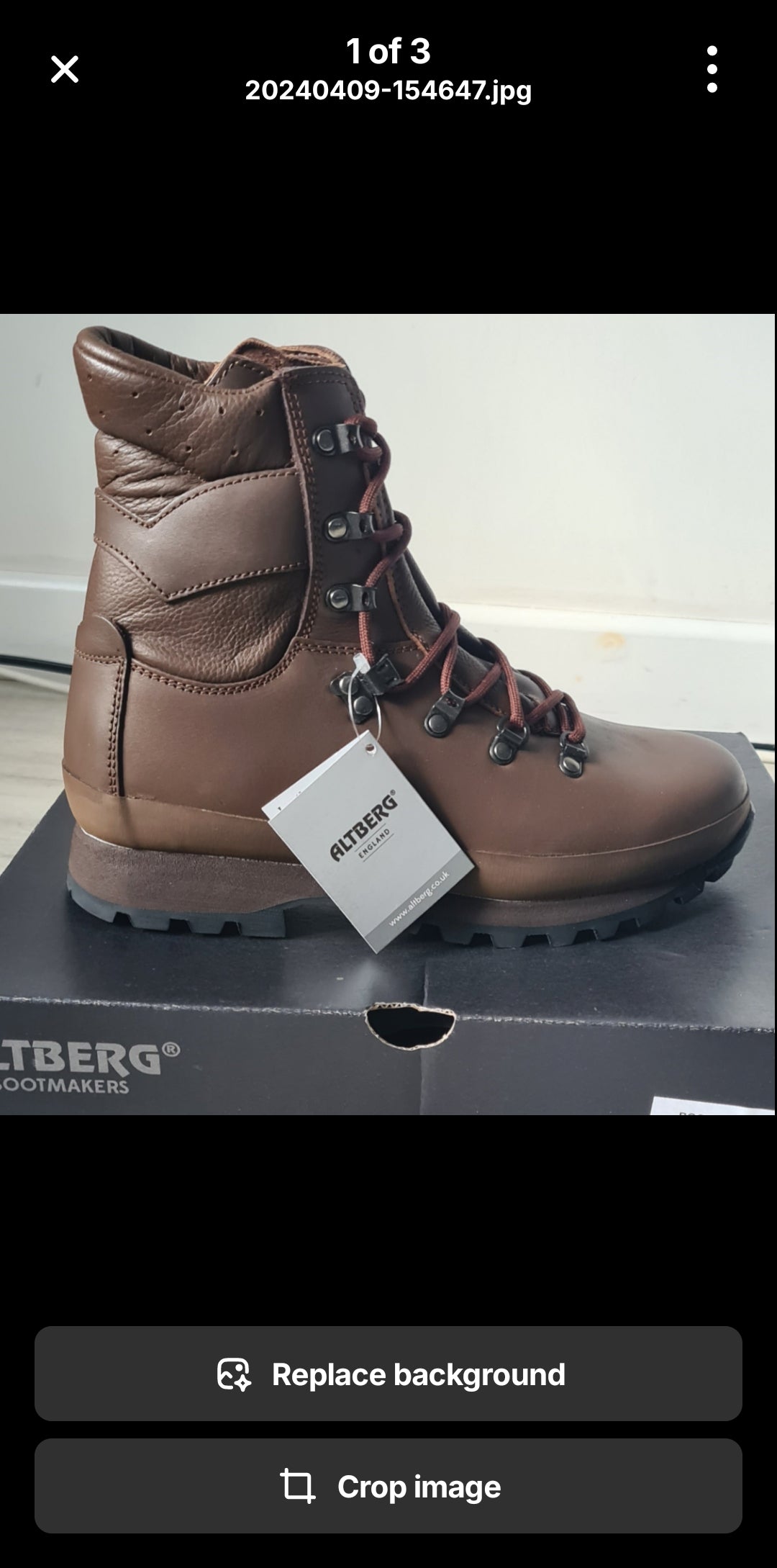 Altberg defender boots size 11L(wide)