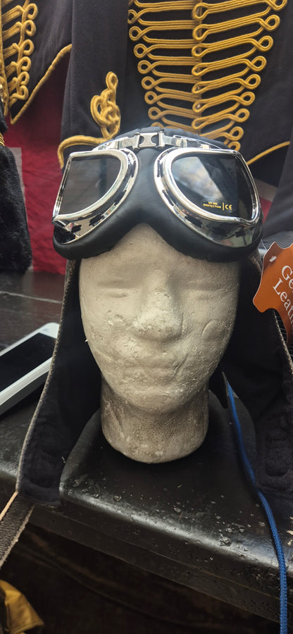 Leather flying hat and goggles