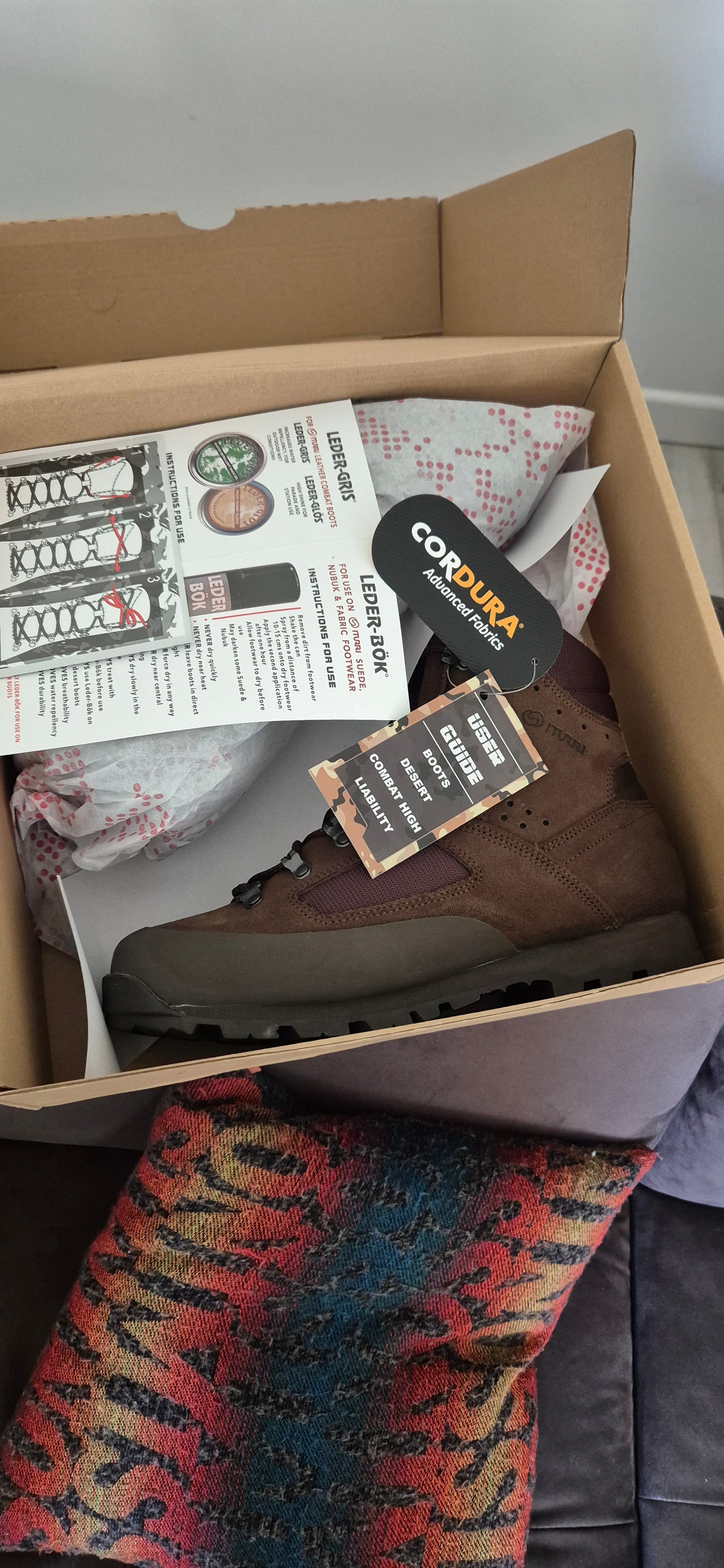 Itturi size 10L boots